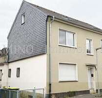 Haus zum Kaufen in Oberhausen 449.000,00 € 228 m²