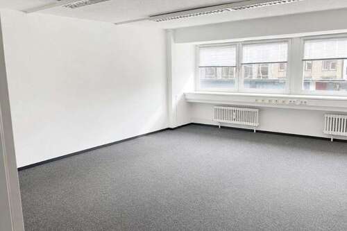 Foto - Büro in Düsseldorf 1.085,47 € 47.57 m²
