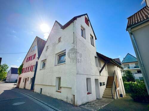 Foto - Haus zum Kaufen in Cleebronn 245.000,00 € 145 m²