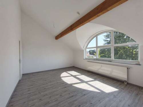 Foto - Wohnung zum Mieten in Bitterfeld-Wolfen 573,00 € 84.78 m²