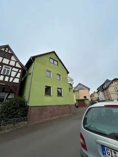 Foto - Haus zum Kaufen in Fernwald 330.000,00 € 320 m²