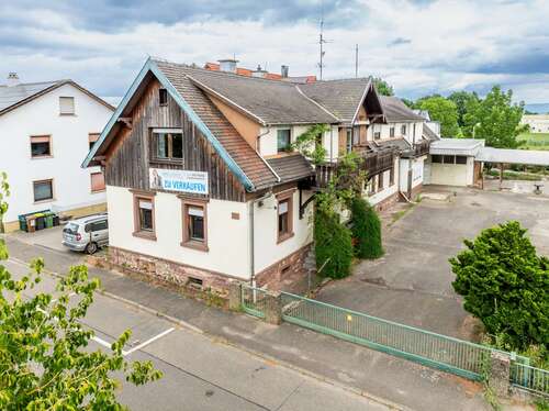 Foto - Haus zum Kaufen in Rastatt-Förch 470.000,00 € 276 m²