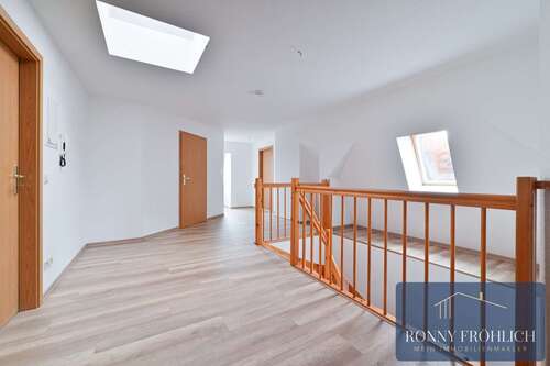 Foto - Wohnung zum Mieten in Zwickau 483,00 € 96.57 m²