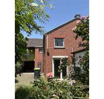 Haus zum Kaufen in Erkelenz 230.000,00 € 157.54 m²