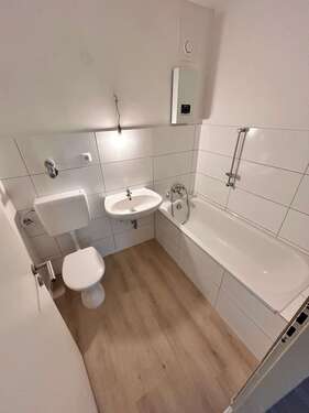 Foto - Wohnung zum Mieten in Mönchengladbach 705,00 € 81 m²