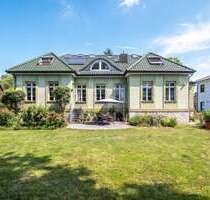 Haus zum Kaufen in Blankenfelde-Mahlow 1.396.000,00 € 347 m²