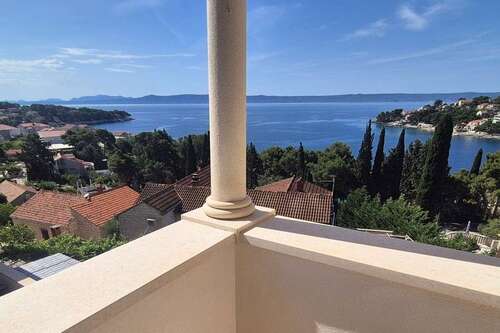 Foto - Wohnung zum Kaufen in Brac 325.000,00 € 83 m²