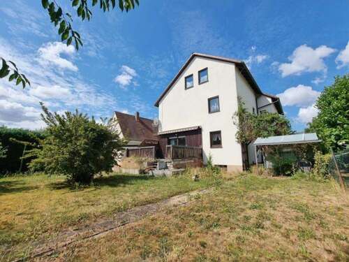 Foto - Haus zum Kaufen in Oberasbach 650.000,00 € 193 m²