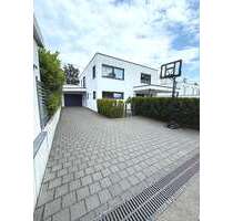 Haus zum Kaufen in Göppingen 990.000,00 € 264 m²