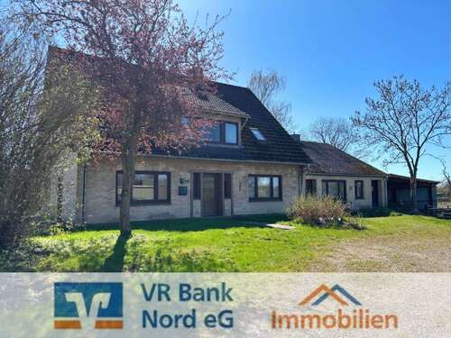 Foto - Haus zum Kaufen in Schnarup-Thumby 699.000,00 € 204.97 m²