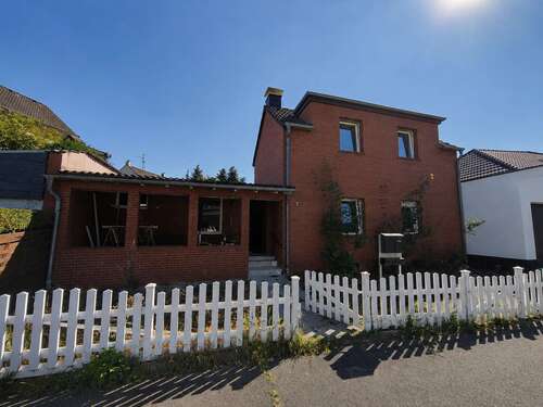 Foto - Haus zum Mieten in Sankt Augustin Buisdorf 1.400,00 € 80 m²