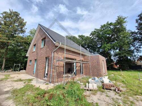 Foto - Haus zum Kaufen in Weener 359.000,00 € 126.31 m²