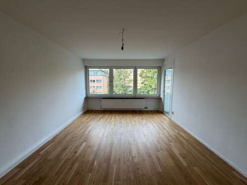 Foto - Wohnung zum Mieten in Erlangen 715,60 € 73.17 m²
