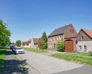 Haus zum Kaufen in Gräfenhainichen 450.000,00 € 169.85 m²