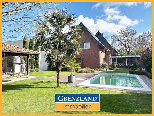 Foto - Haus zum Kaufen in Dinslaken 750.000,00 € 294.73 m²