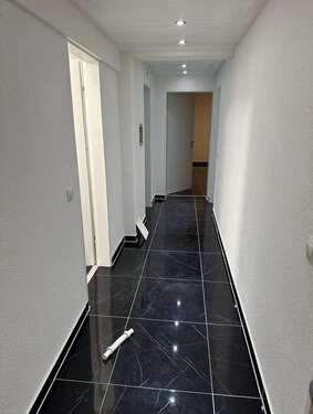 Foto - Wohnung zum Mieten in Willroth 1.000,00 € 94 m²