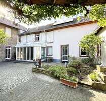 Haus zum Kaufen in Ockenheim 485.000,00 € 245 m²