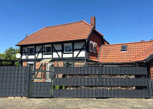 Foto - Haus zum Kaufen in Peine 170.000,00 € 88.77 m²
