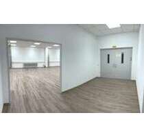 Halle in Mannheim-Friedrichsfeld 1.520,00 € 210 m²