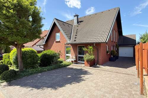 Foto - Haus zum Kaufen in Overath 845.000,00 € 231 m²