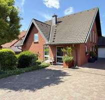 Haus zum Kaufen in Overath 845.000,00 € 231 m²