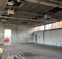 Halle in Lampertheim 2.500,00 € 400 m²