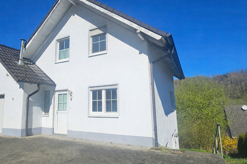 Foto - Haus zum Kaufen in Wiehl 349.000,00 € 147 m²