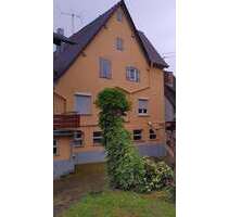 Haus zum Kaufen in Weissach 399.000,00 € 225 m²