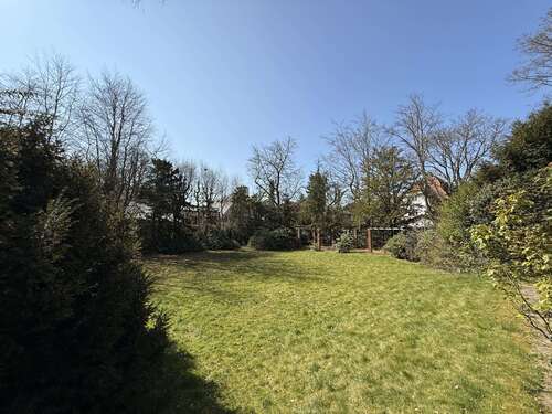 Foto - Grundstück zu verkaufen in Meerbusch 1.490.000,00 € 1000 m²