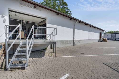 Foto - Halle in Koblenz 850,00 € 212 m²