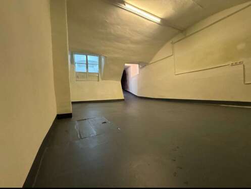 Foto - Halle in Koblenz 599,00 € 39 m²