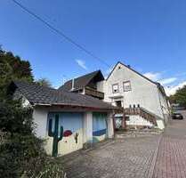 Haus zum Kaufen in Mandelbachtal Ommersheim 219.000,00 € 317 m² - Mandelbachtal / Ommersheim