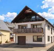 Haus zum Kaufen in Veldenz 220.000,00 € 230 m²