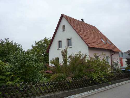 Foto - Haus zum Mieten in Grafenau , Württ 1.400,00 € 140 m²