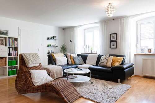 Foto - Haus zum Kaufen in Wutöschingen 475.000,00 € 196 m²