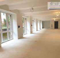 Halle in Berlin 2.160,00 € 180 m²