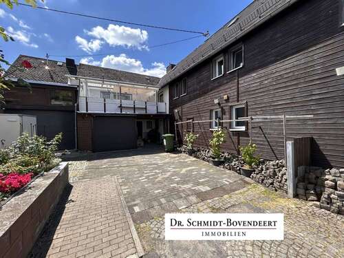 Foto - Haus zum Kaufen in Berzhahn 159.000,00 € 160 m²