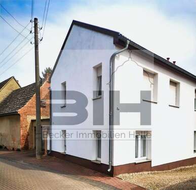 Foto - Haus zum Kaufen in Arnstein 250.000,00 € 192 m²