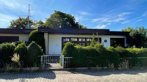 Foto - Haus zum Kaufen in Wedel 729.000,00 € 244 m²