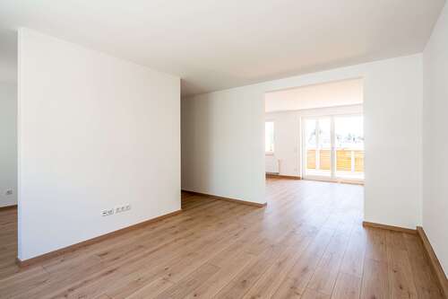 Foto - Wohnung zum Mieten in Altenburg 735,00 € 100.1 m²