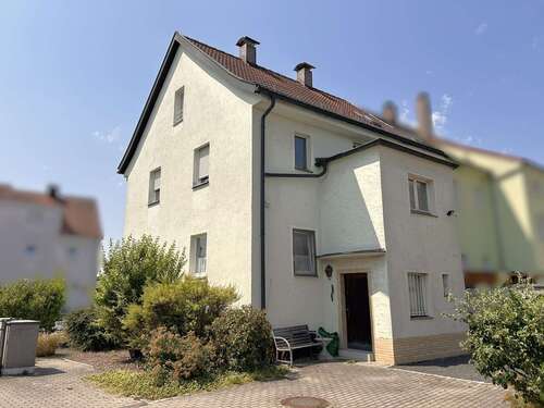 Foto - Haus zum Kaufen in Weiden in der Oberpfalz 159.000,00 € 115 m²