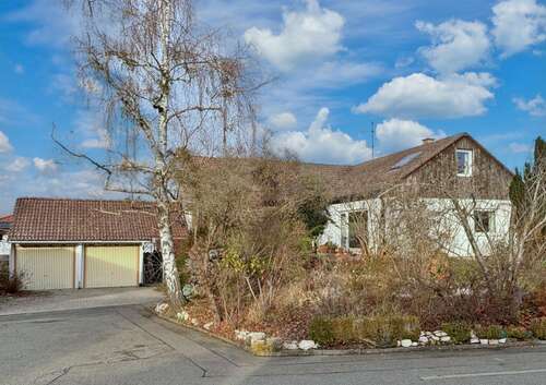 Foto - Haus zum Kaufen in Mühlhausen-Ehingen 498.000,00 € 209 m²