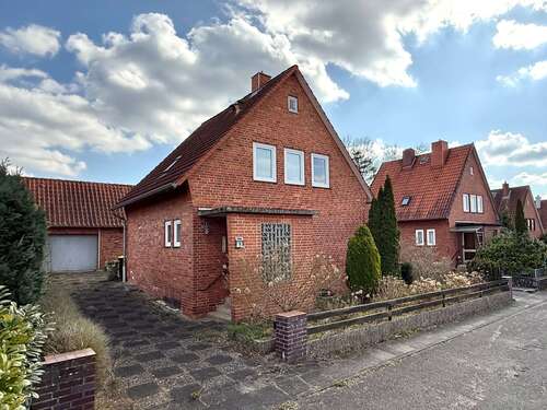 Foto - Haus zum Kaufen in Deutsch Evern 299.000,00 € 93.93 m²