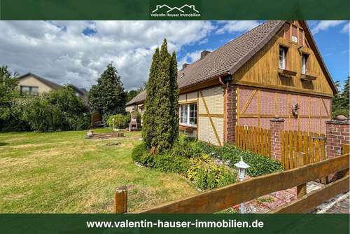 Foto - Haus zum Kaufen in Langelsheim Astfeld 120.000,00 € 135 m²