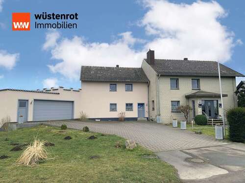 Foto - Haus zum Kaufen in Borgentreich 339.000,00 € 260 m²