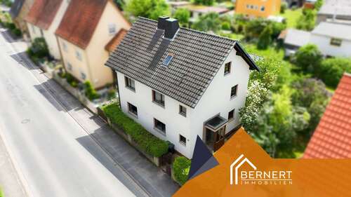 Foto - Haus zum Kaufen in Michelau in Oberfranken 179.000,00 € 200 m²