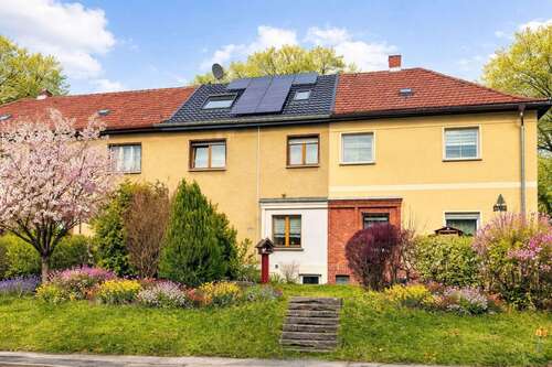 Foto - Haus zum Kaufen in Wilkau-Haßlau 150.000,00 € 112.61 m²