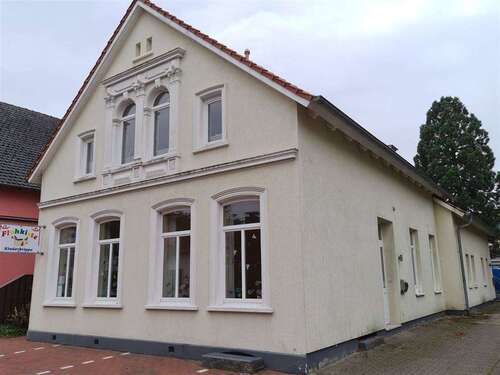 Foto - Haus zum Kaufen in Varel , Jadebusen 385.000,00 € 237.26 m²
