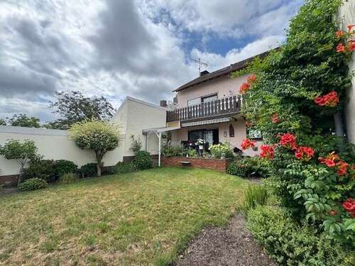 Foto - Haus zum Kaufen in Oberhausen-Rheinhausen 349.000,00 € 101.2 m²