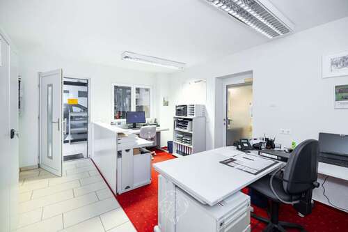 Foto - Büro in Würzburg 365.000,00 € 273 m²